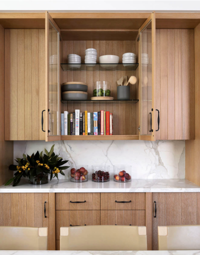  Contemporary Family Home Kitchen. Atherton | Effortless Luxe by Maca Huneeus Design.