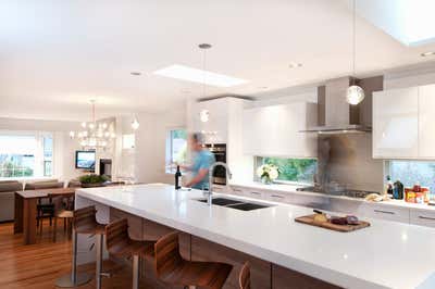  Contemporary Family Home Kitchen. Sunnymeade by Jenny Martin Design.
