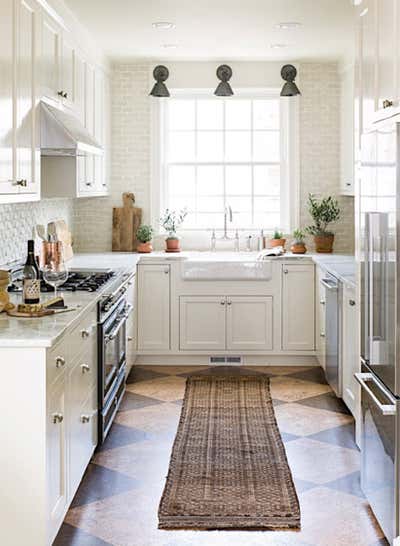  Traditional Family Home Kitchen. Fresh Traditional by Lauren Liess.