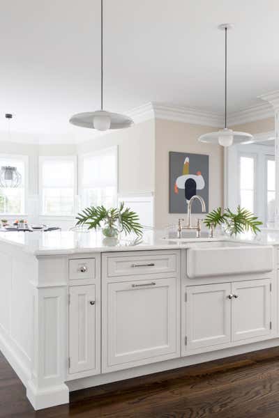  Contemporary Family Home Kitchen. Rumson New Modern by Chango & Co..