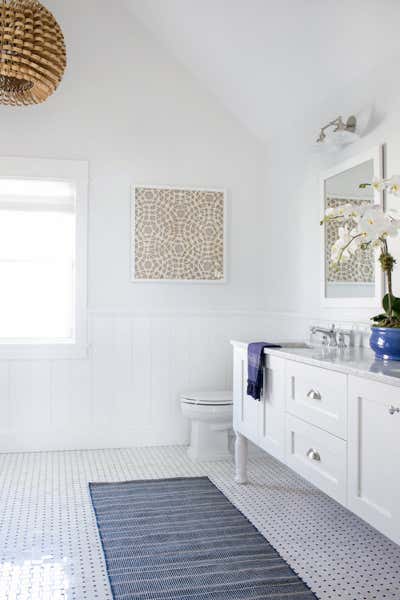  Coastal Vacation Home Bathroom. Beach Haven Waterfront by Chango & Co..