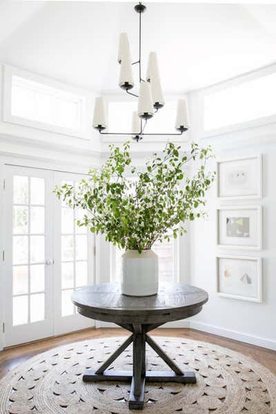  Coastal Vacation Home Entry and Hall. East Hampton New Traditional by Chango & Co..