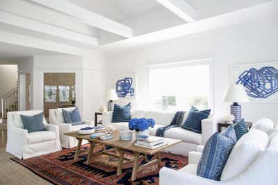  Transitional Vacation Home Living Room. East Hampton New Traditional by Chango & Co..