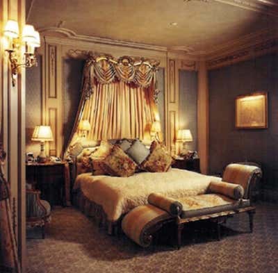  Regency Bedroom. Manhattan's Museum Townhouse by Linda Ruderman Interiors.