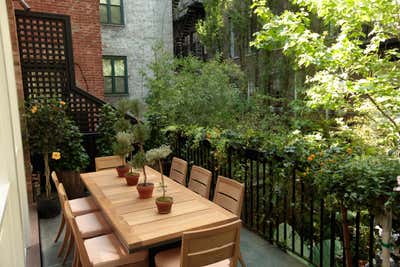  Traditional Family Home Patio and Deck. Manhattan Townhouse by Pierce Allen .