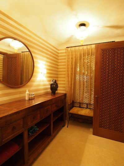  Moroccan Traditional Family Home Bathroom. Manhattan Townhouse by Pierce Allen .