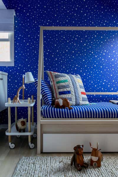  Contemporary Vacation Home Children's Room. East Hampton Post-Modern by Chango & Co..