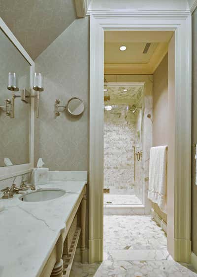  Contemporary Vacation Home Bathroom. Riverside Retreat by Linda Ruderman Interiors.