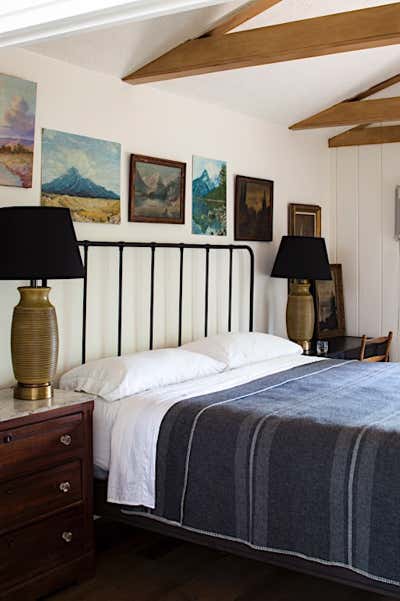  Western Family Home Bedroom. Smokey Mountain by Lauren Liess.