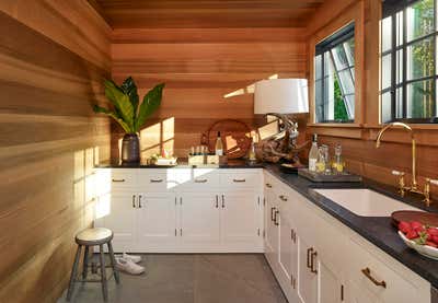 Coastal Vacation Home Kitchen. Hither Lane by Dan Scotti Design.