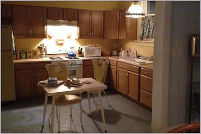  Traditional Entertainment/Cultural Kitchen. Battle Creek by Ellen Brill - Set Decorator & Interior Designer.