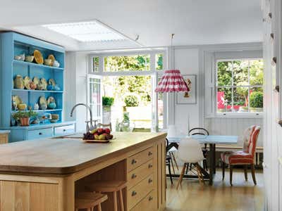  Country Family Home Kitchen. Chelsea Terrace House by Hugh Leslie Ltd.