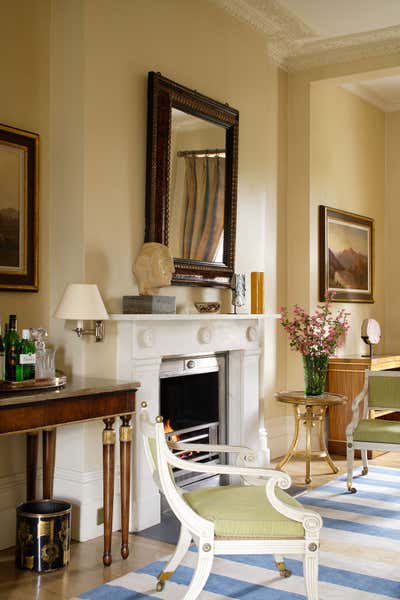  Mid-Century Modern Apartment Living Room. London Crescent House by Hugh Leslie Ltd.