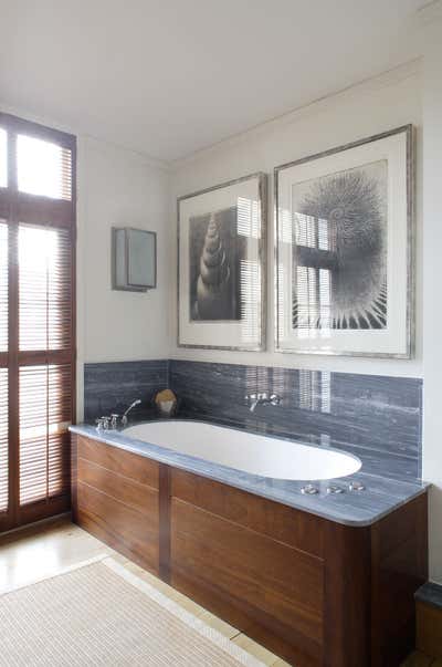  Mid-Century Modern Apartment Bathroom. London Crescent House by Hugh Leslie Ltd.