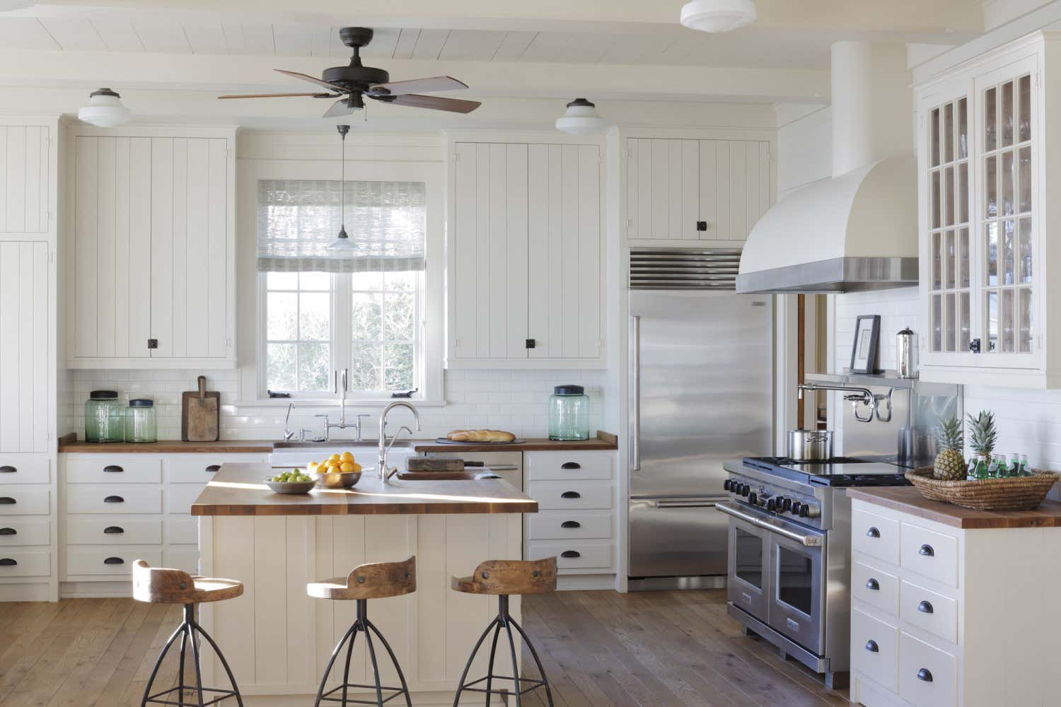Kitchen by Tammy Connor Interior Design | 1stDibs