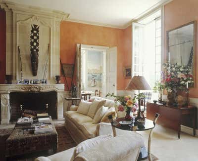  French Transitional Country House Living Room. Traditional Chateau by Tino Zervudachi - Paris.