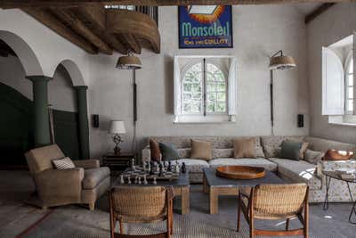  Mid-Century Modern Country House Living Room. Rustic Castle by Tino Zervudachi - Paris.
