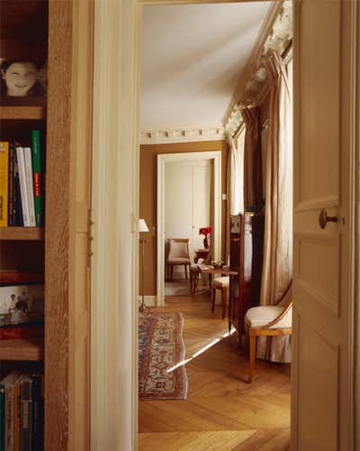  Transitional Apartment Entry and Hall. Oak Apartment by Tino Zervudachi - Paris.