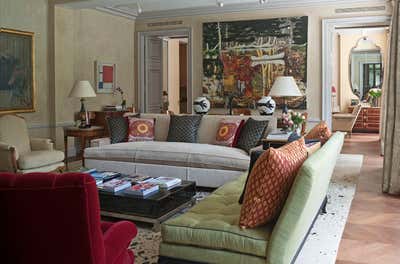  French Apartment Living Room. Eclectic Paris Home by Tino Zervudachi - Paris.