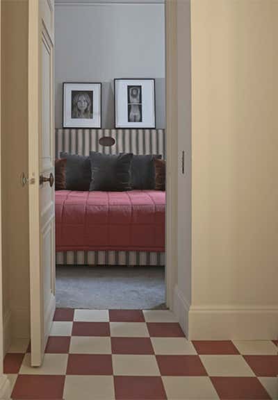  Eclectic Apartment Bedroom. Eclectic Paris Home by Tino Zervudachi - Paris.