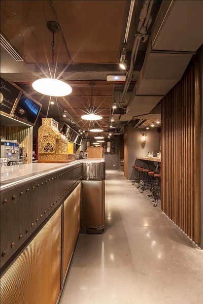  Industrial Restaurant Workspace. Mamá Framboise by Coppel Design.