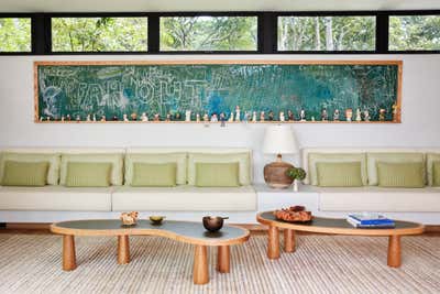 Contemporary Vacation Home Living Room. Sag Harbor Retreat by Leroy Street Studio.