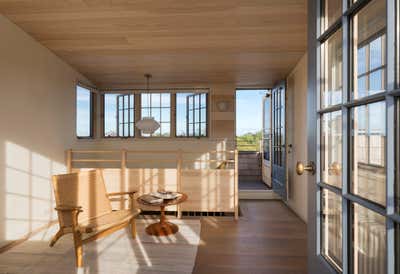  Coastal Beach House Patio and Deck. Meadow Beach House by Andrew Franz Architect PLLC.