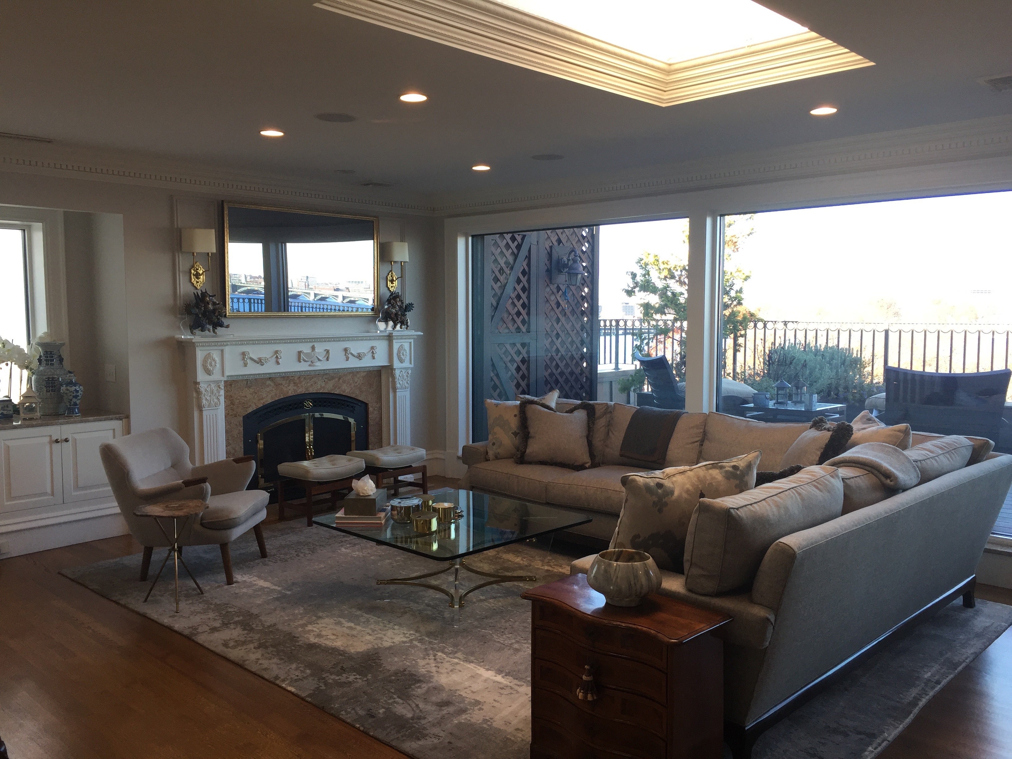 Transitional Living Room