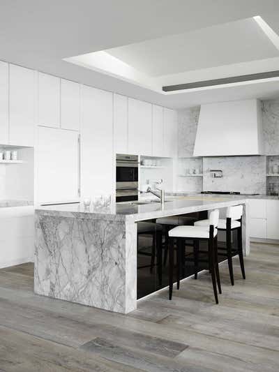  Minimalist Family Home Kitchen. Harbour Light by Thomas Hamel & Associates.