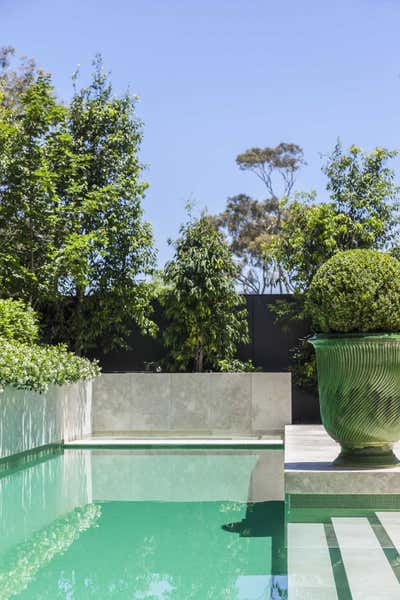  Contemporary Family Home Exterior. Melbourne Masterpiece by Thomas Hamel & Associates.