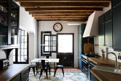  Country Contemporary Apartment Kitchen. Chelsea Apartment by Frances Mildred LLC.