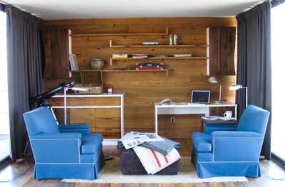  Coastal Vacation Home Office and Study. Lookout by Jennifer Nichols Design / Fairfax Dorn Projects.