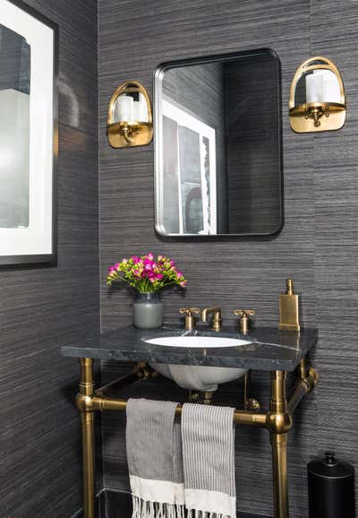  Modern Apartment Bathroom. Tribeca Loft by Chango & Co..
