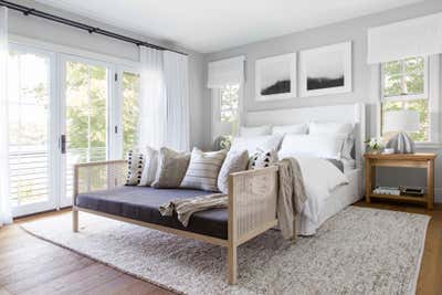  Modern Vacation Home Bedroom. Berkshire Lake House by Chango & Co..