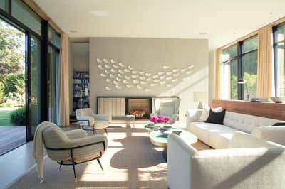  Contemporary Beach House Living Room. Amagansett by Formarch.