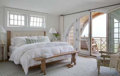  Coastal Beach House Bedroom. Amagansett Beach House by Brad Ford ID.