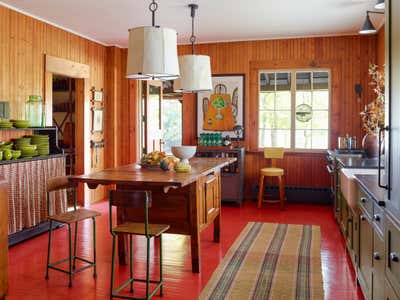  Country Vacation Home Kitchen. Lake House by Heather Wells Inc.