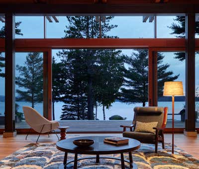  Modern Vacation Home Living Room. Sunapee Lakeside Home by Heather Wells Inc.