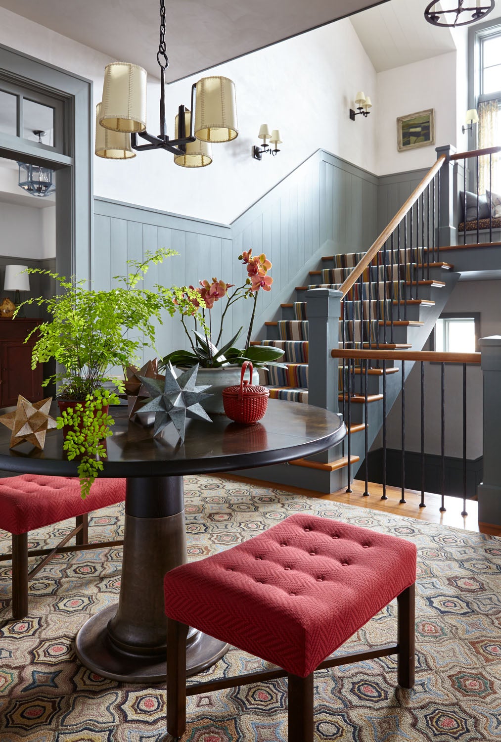 Country Entry and Hall