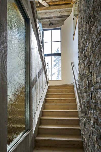  Rustic Vacation Home Entry and Hall. Lone Mountain Hideaway by WRJ Design Associates.
