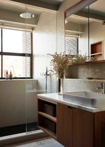  Contemporary Apartment Bathroom. Chelsea Duplex 2 by Studio Mellone.