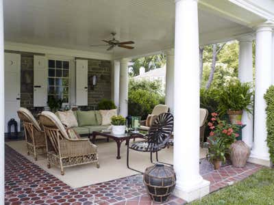  Tropical Family Home Patio and Deck. Delaware Estate by Bunny Williams Inc..