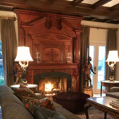  Traditional Family Home Living Room. Maurry Estate by Todd Yoggy Designs.