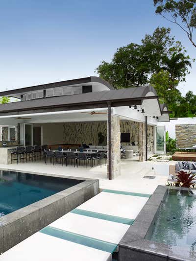  Contemporary Family Home Patio and Deck. Brisbane House  by Greg Natale.