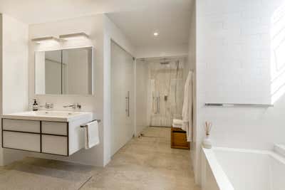  Contemporary Apartment Bathroom. WEST VILLAGE WAREHOUSE by Michael Wood & Co..