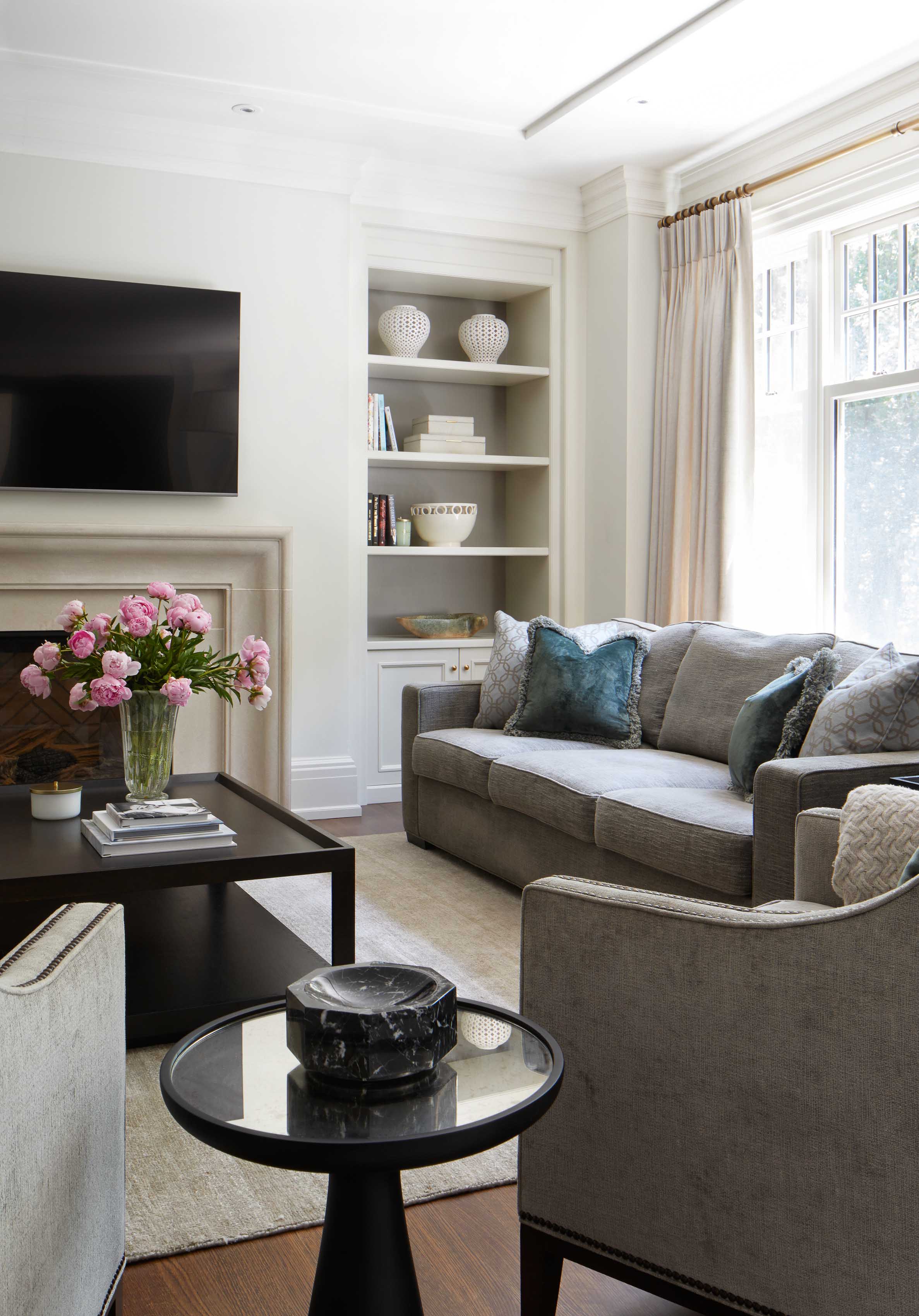 Living Room by Julie Charbonneau Design | 1stDibs