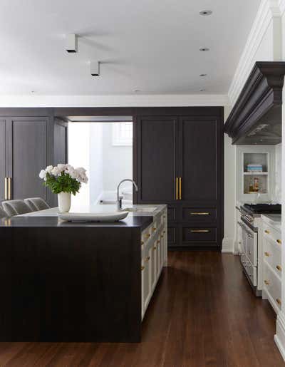  Traditional Family Home Kitchen. Rosedale by Julie Charbonneau Design.