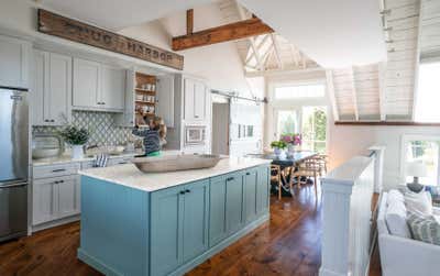  Beach Style Family Home Kitchen. Falmouth by Liz Caan & Co..