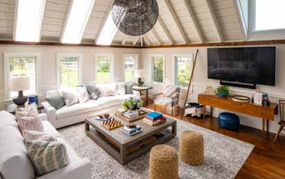  Coastal Family Home Living Room. Falmouth by Liz Caan & Co..