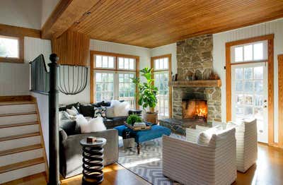  Cottage Family Home Living Room. The Barn by Liz Caan & Co..